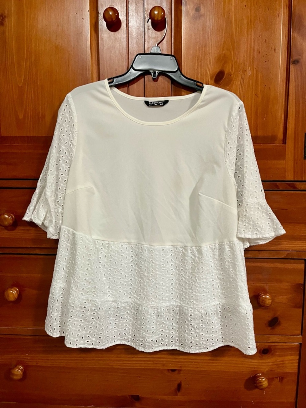 BloomChic White Eyelet Peplum Top - 12